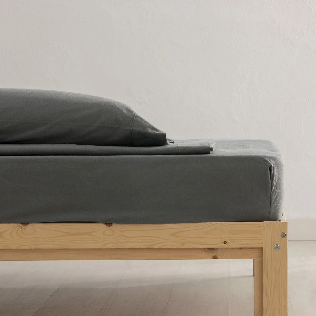 Jeu de draps sg hogar anthracite lit 1 2 persones s980294140. Bienvenue dans le cercle très sélect des acheteurs inspirés. Diaytar révèle les produits qui définiront demain.