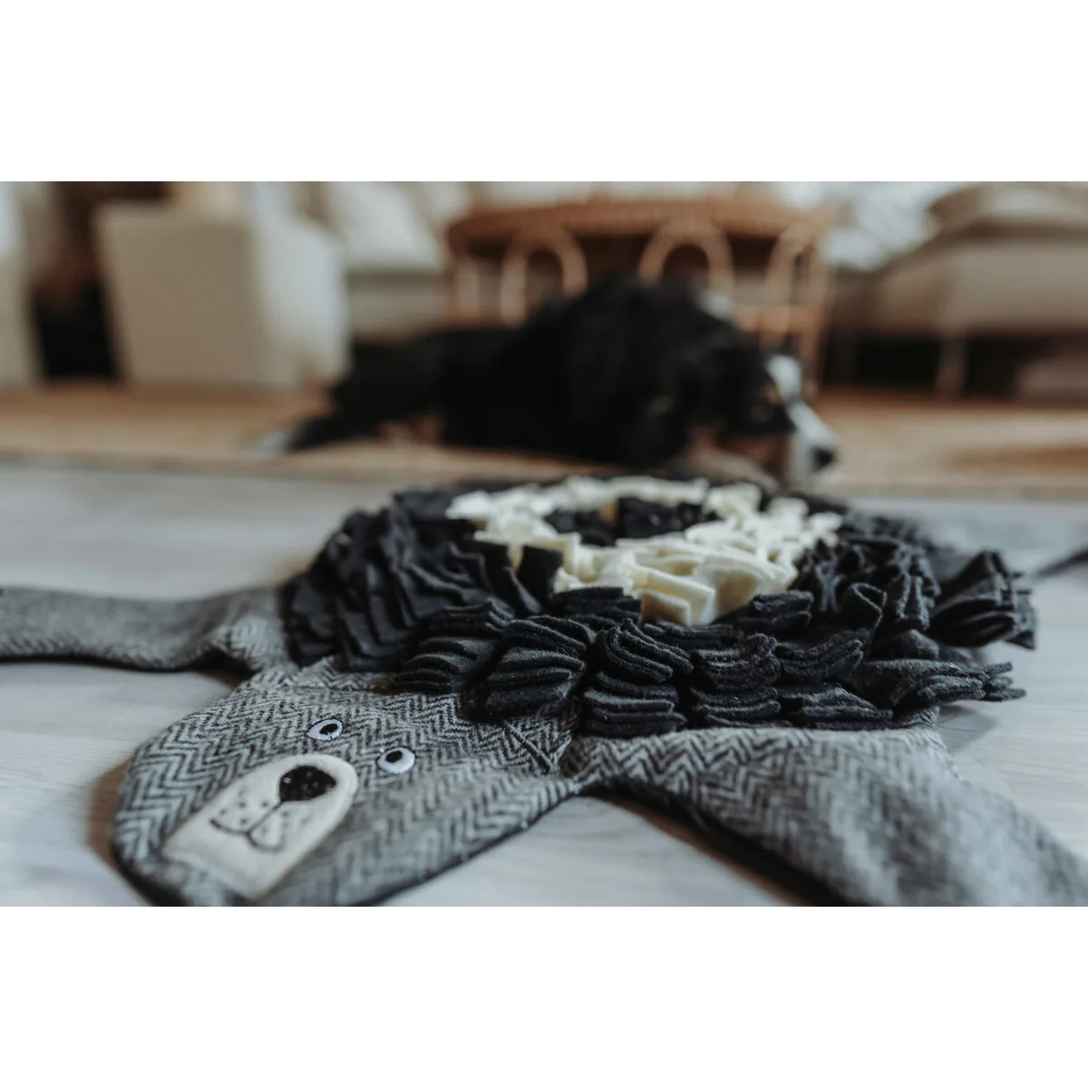 Jouet pour chien en peluche hunter gris 100 recyclado s610457922. Diaytar réinvente votre quotidien avec des objets déco pleins de charme.