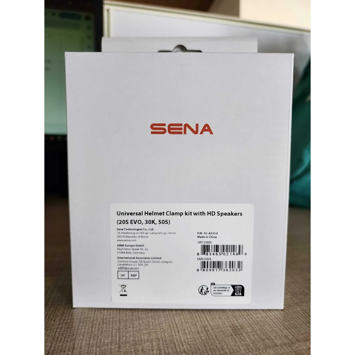Kit d attaches pour casque sena sc a0354 noir s9112411348. Diaytar est le trait d'union entre le monde de la tech et celui du lifestyle, pour une expérience utilisateur sans faille.