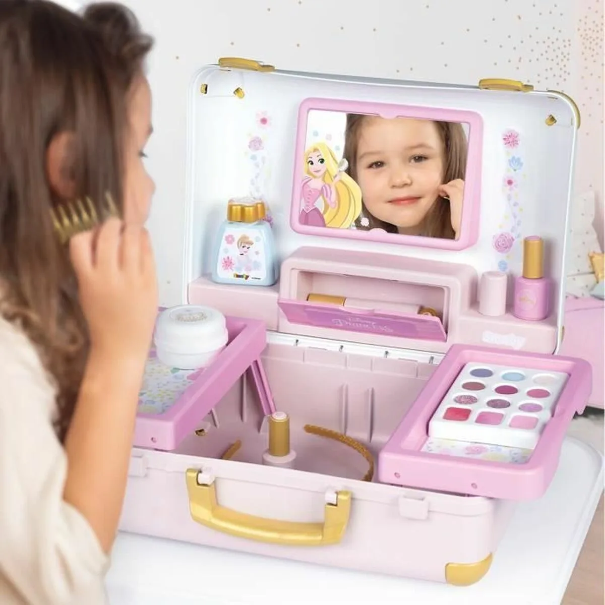 Kit de maquillage pour enfant smoby s7101080621. La force de Diaytar : comprendre vos besoins et vos désirs pour vous proposer les produits les plus adaptés et les plus désirables