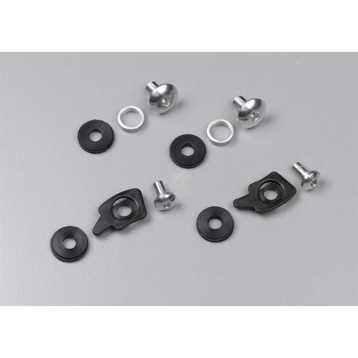Kit de vissage stilo visiere de casque s372441588. Tendance, confort et qualité : la trilogie gagnante de Diaytar Mode.