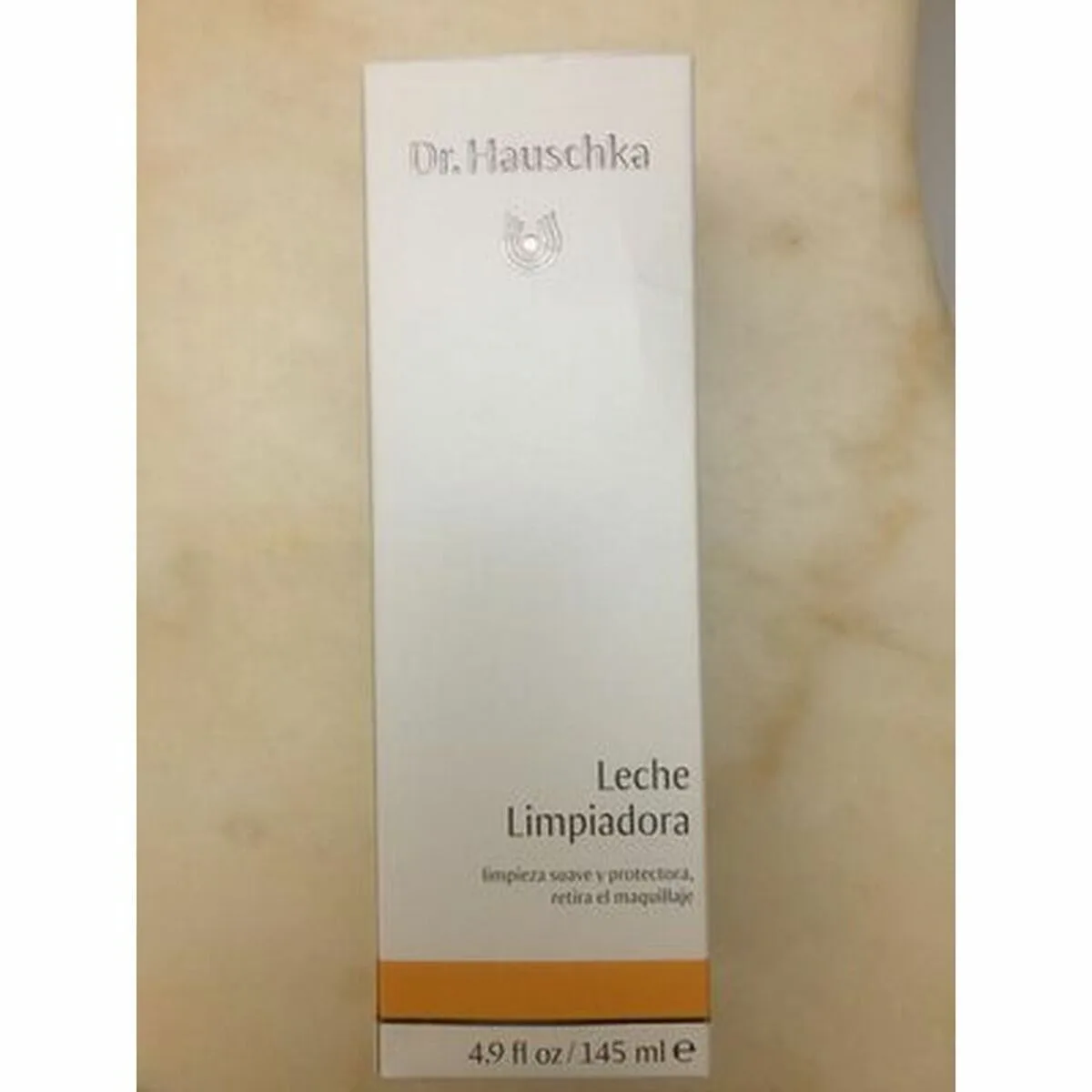 Lait nettoyant dr hauschka soothing 145 ml s058951669. Élargissez vos horizons avec Diaytar, le hub de tous les produits qui comptent vraiment dans votre vie de tous les jours
