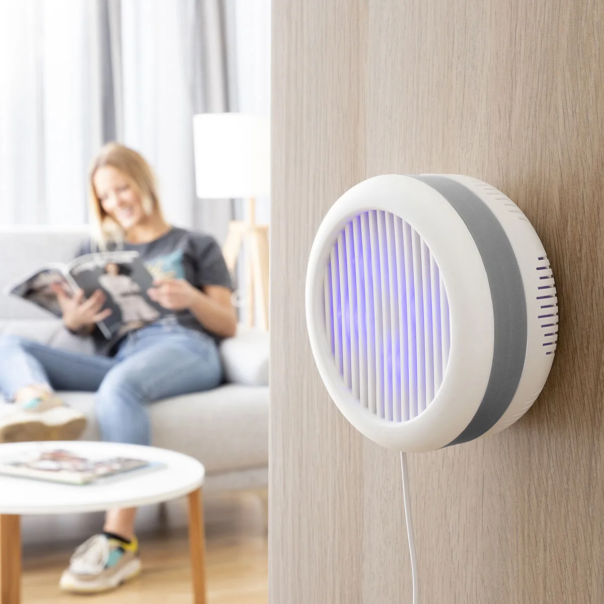 Lampe anti moustiques a aspiration avec support mural kl lite innovagoods v010323890. Diaytar Mode : Où l'élégance rencontre l'originalité pour un style unique.