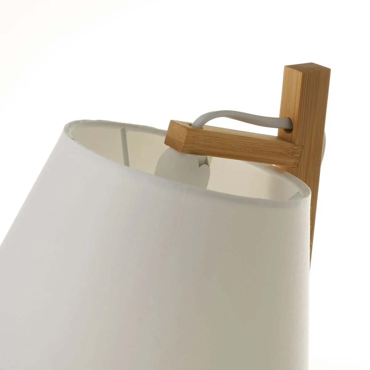 Lampe de bureau blanc naturel bambou 40 w 220 240 v 27 x 21 x 50 cm s880758994. Diaytar, c'est la preuve que le génie réside dans les détails. Chaque produit a été scruté, pesé, et approuvé.