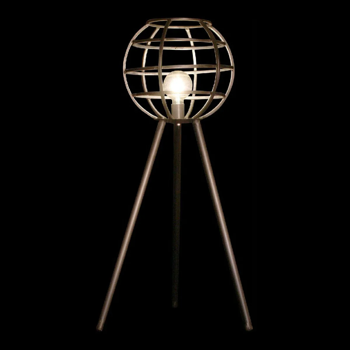Lampe de bureau dkd home decor metal gris fonce 50 x 50 x 98 cm s301467947. Votre foyer mérite le style et le confort des produits Diaytar Home.