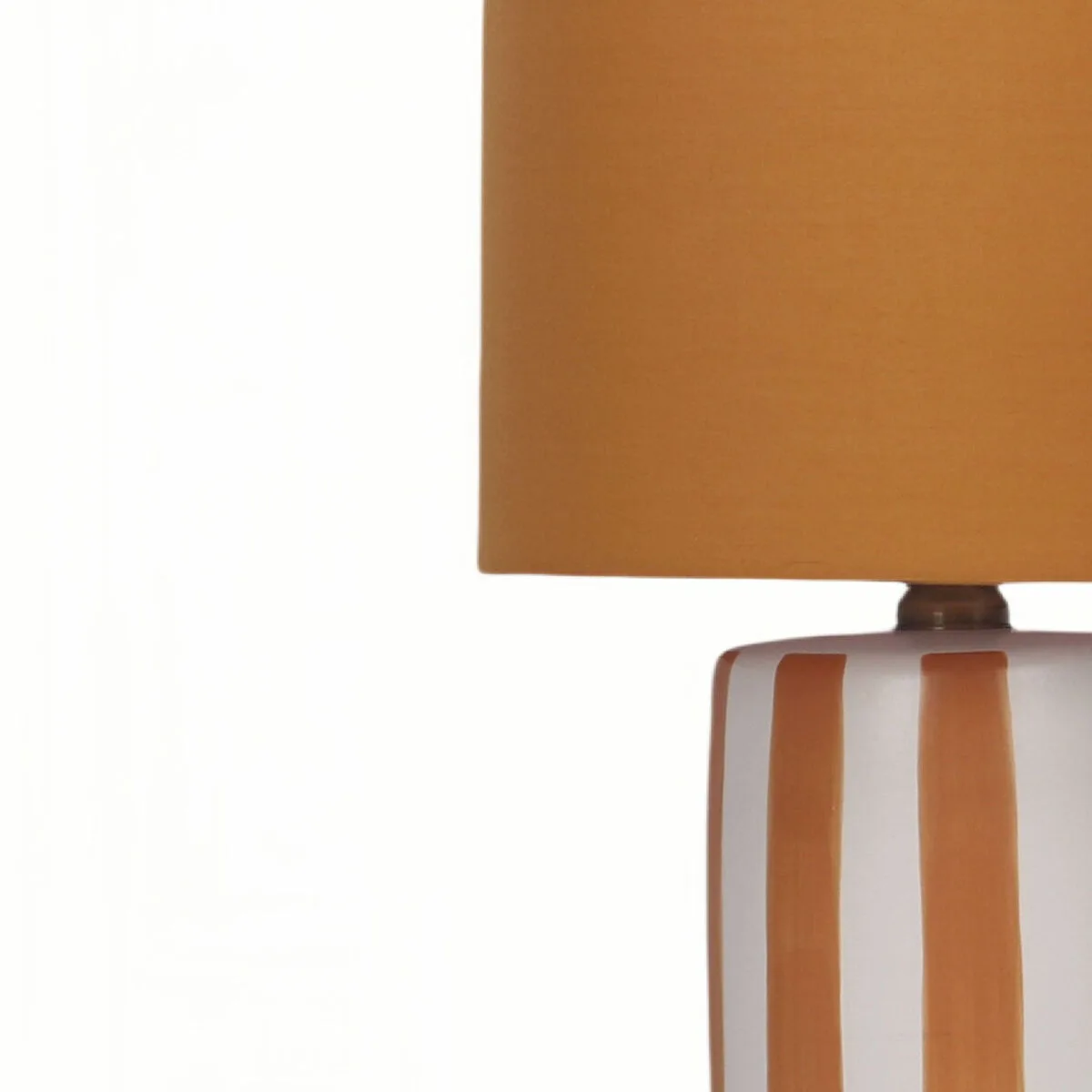 Lampe de bureau home esprit jaune orange 2 unites s306162928. Nous avons créé Diaytar pour être le point de repère dans le paysage souvent confuse du e-commerce généraliste.