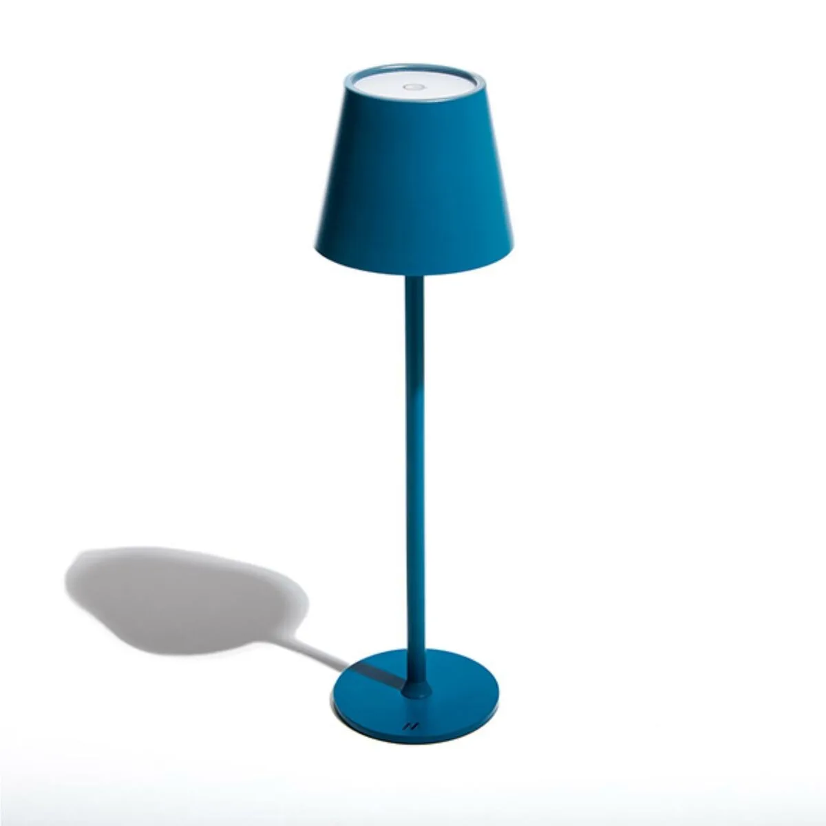 Lampe de bureau muitomas tablelampbl bleu s7721460683. Diaytar, c'est l'histoire d'une passion pour les bons produits, quels qu'ils soient, et du désir de les partager avec vous