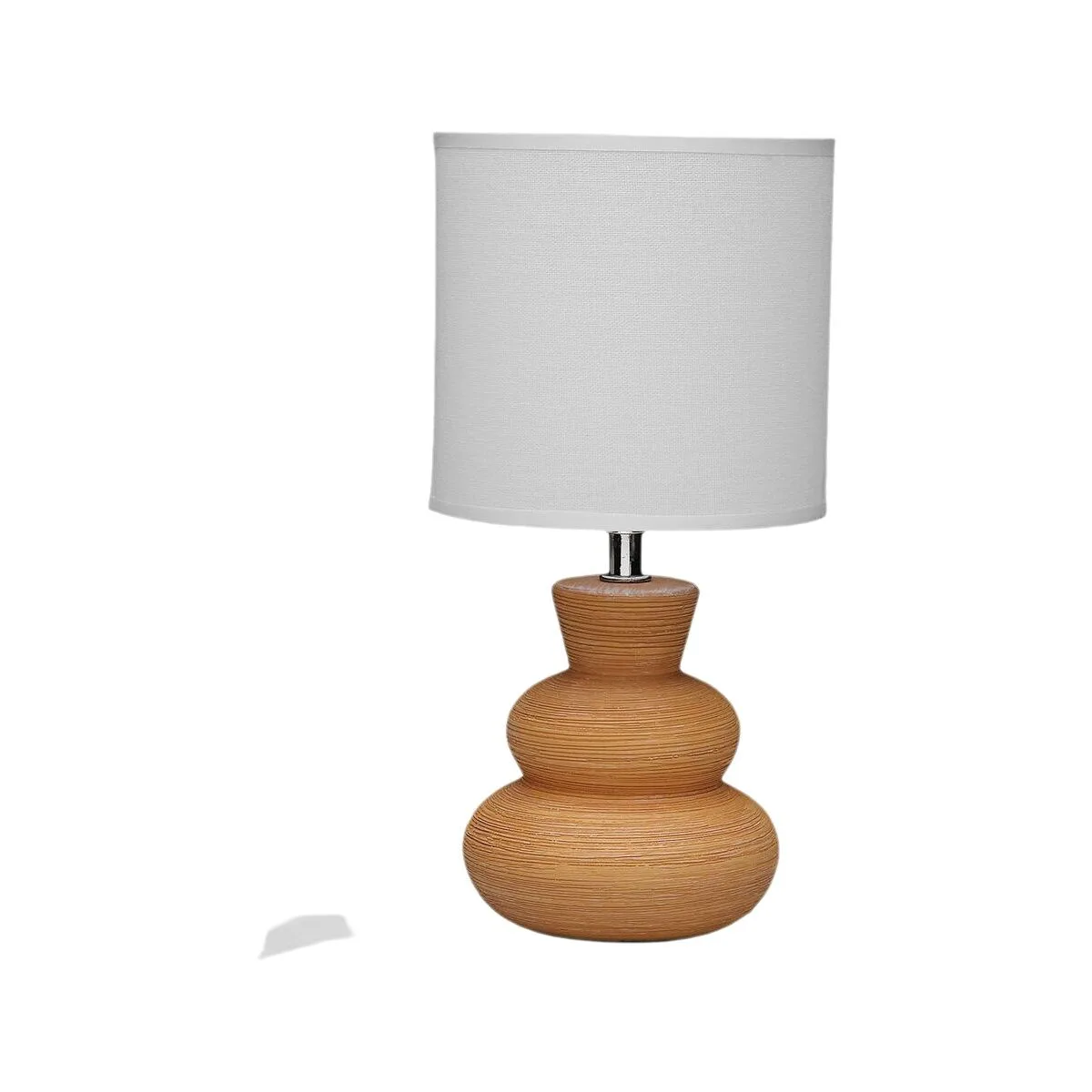 Lampe de bureau versa livia s341879915. Diaytar incarne le nouveau visage du e-commerce : agile, éclectique et profondément ancré dans les tendances du moment