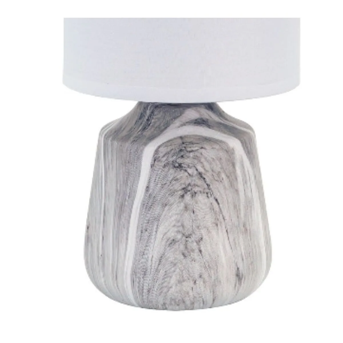 Lampe de bureau versa noir ceramique 12 5 x 24 5 x 12 5 cm s341172580. La mode selon Diaytar : audacieuse, accessible et toujours dans l'air du temps.