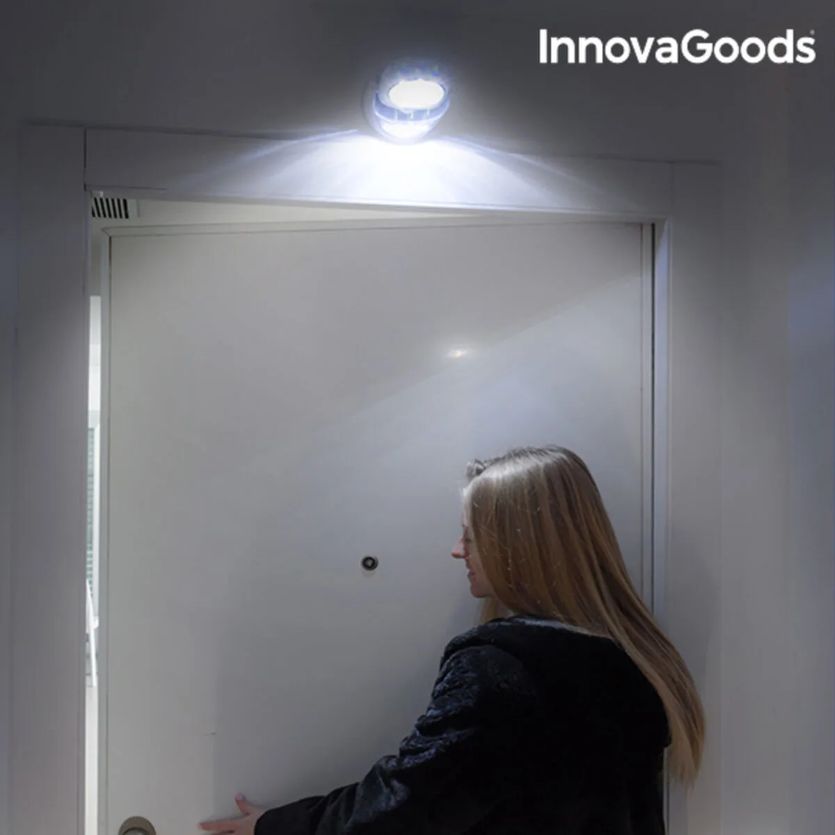 Lampe led pour placard de cuisine innovagoods ig117025 reconditionne a v070109551. Chez Diaytar, chaque visite est l'occasion de découvrir un nouveau produit génial, qu'il soit électronique ou domestique