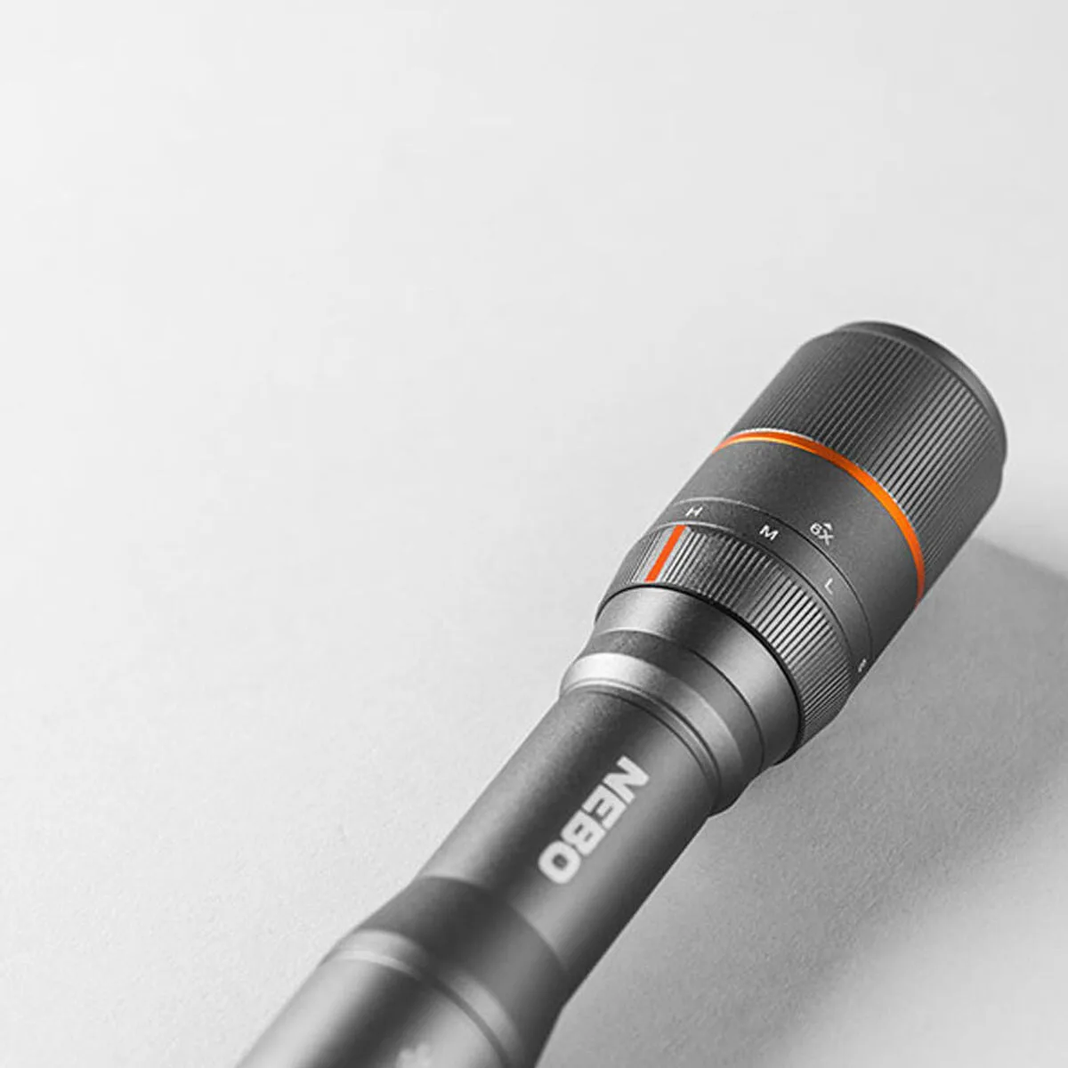 Lampe torche led rechargeable nebo davinci tm 1000 1000 lm s792280770. Chez Diaytar, nous fusionnons l'utile à l'agréable avec une gamme complète de produits soigneusement choisis pour leur design et leur fonctionnalité