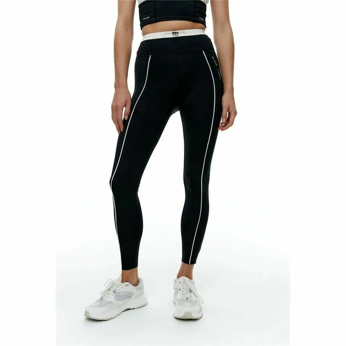 Leggings de sport pour femmes black limba streetflex noir s6415911740. La chasse aux produits extraordinaires est ouverte. Diaytar vous donne les clés d'un univers shopping infini.