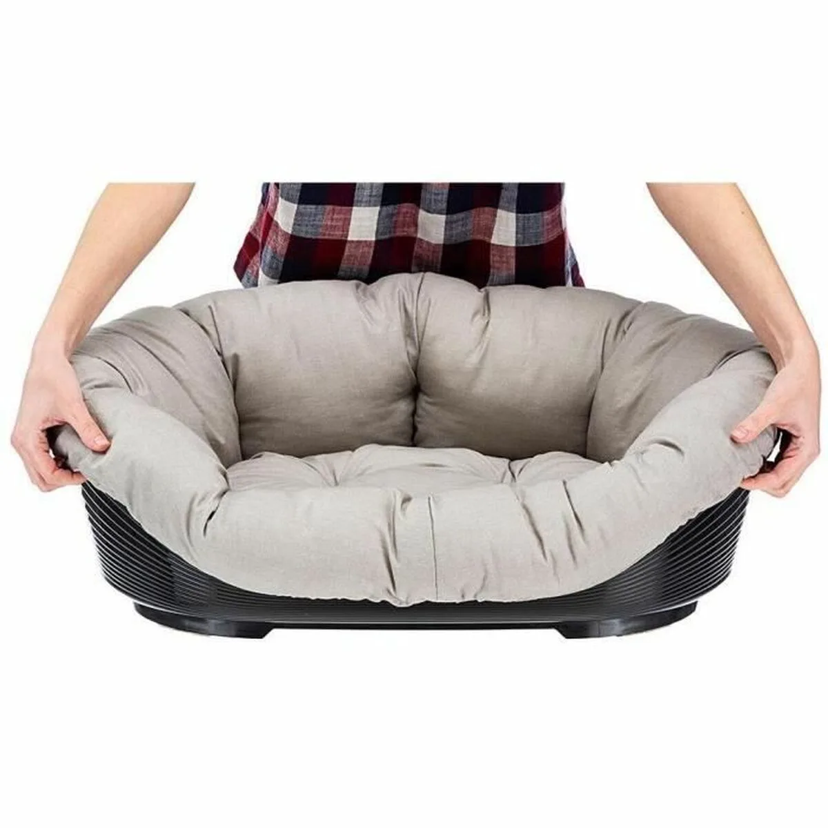 Lit pour chien ferplast s7101645757. La recette Diaytar : un tiers de design, un tiers d'innovation, un tiers de fonctionnalité. Le tout saupoudré de tendance.