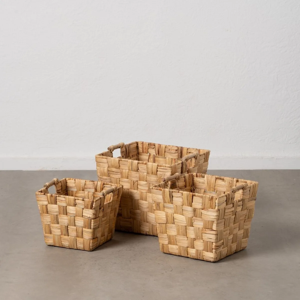 Lot de paniers beige fibre naturelle 40 x 40 x 35 cm 3 unites s880454150. Notre philosophie Diaytar : vous offrir une plateforme unique où produits généraux, tendances et technologies convergent harmonieusement