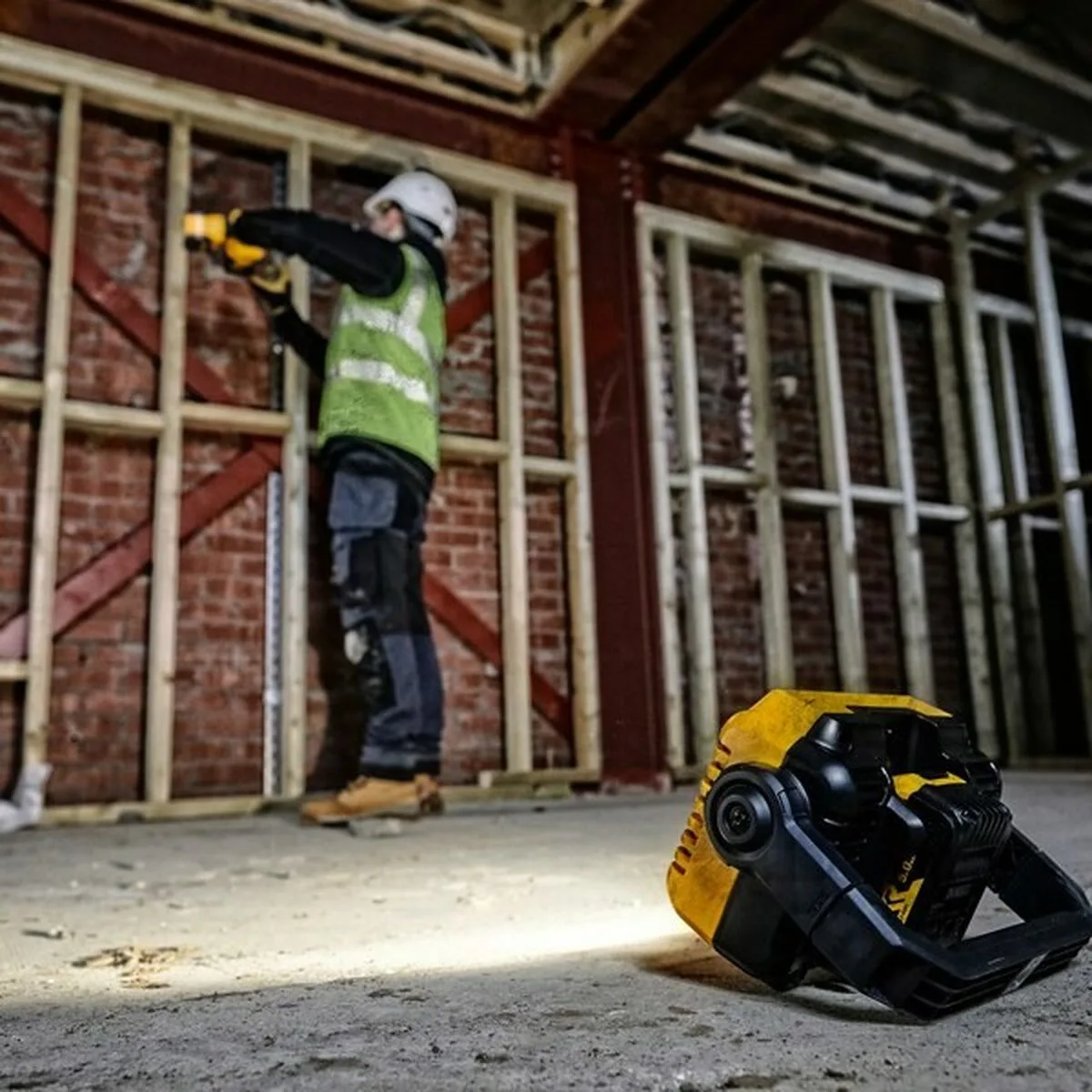 Lumiere de travail dewalt dcl077 xj s912011539. Diaytar : Votre destination shopping en ligne pour découvrir les dernières tendances et produits généraux soigneusement sélectionnés