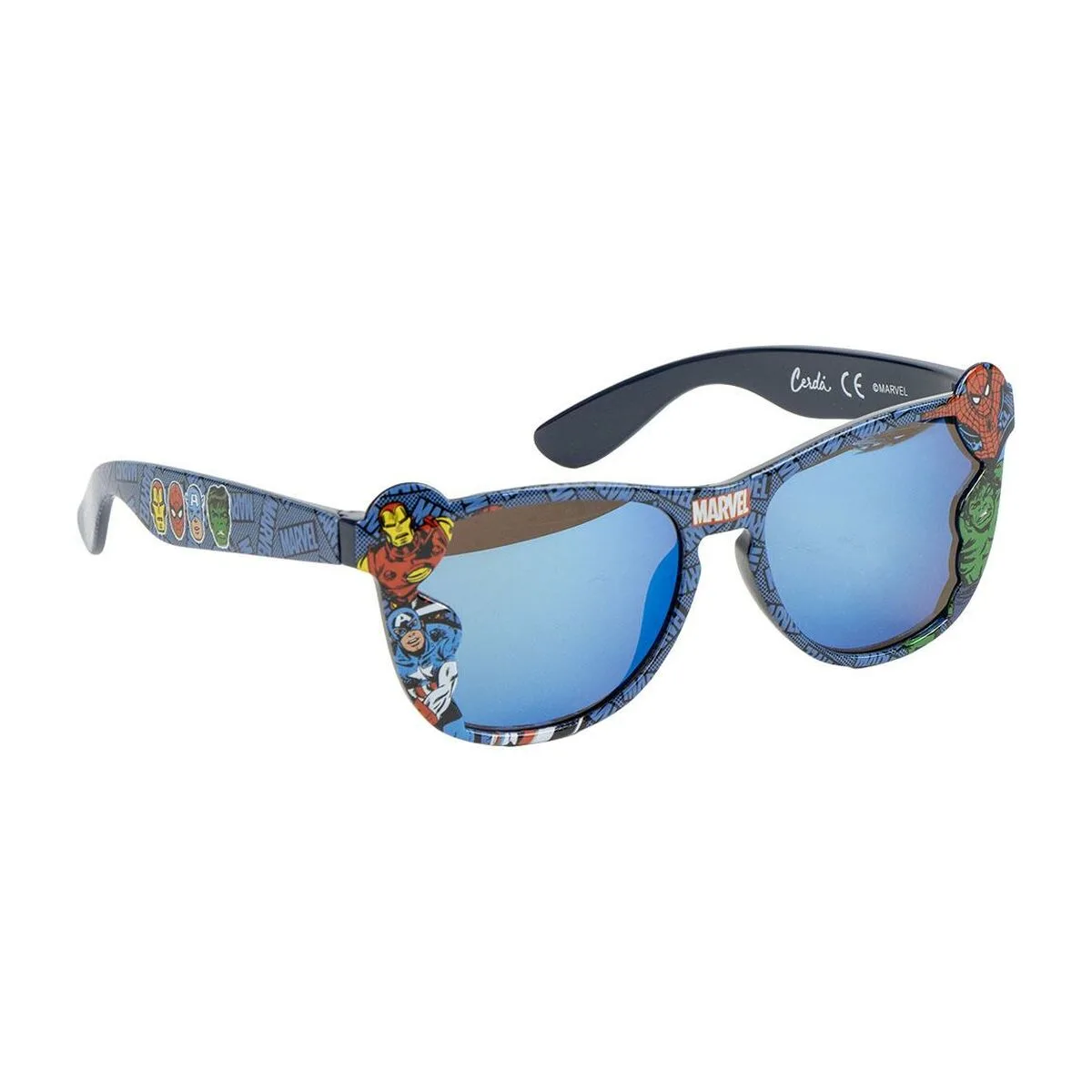 Lunettes de soleil enfant the avengers s074290569. Diaytar, la preuve qu'une boutique généraliste peut être synonyme de goût, d'exigence et d'innovation constante