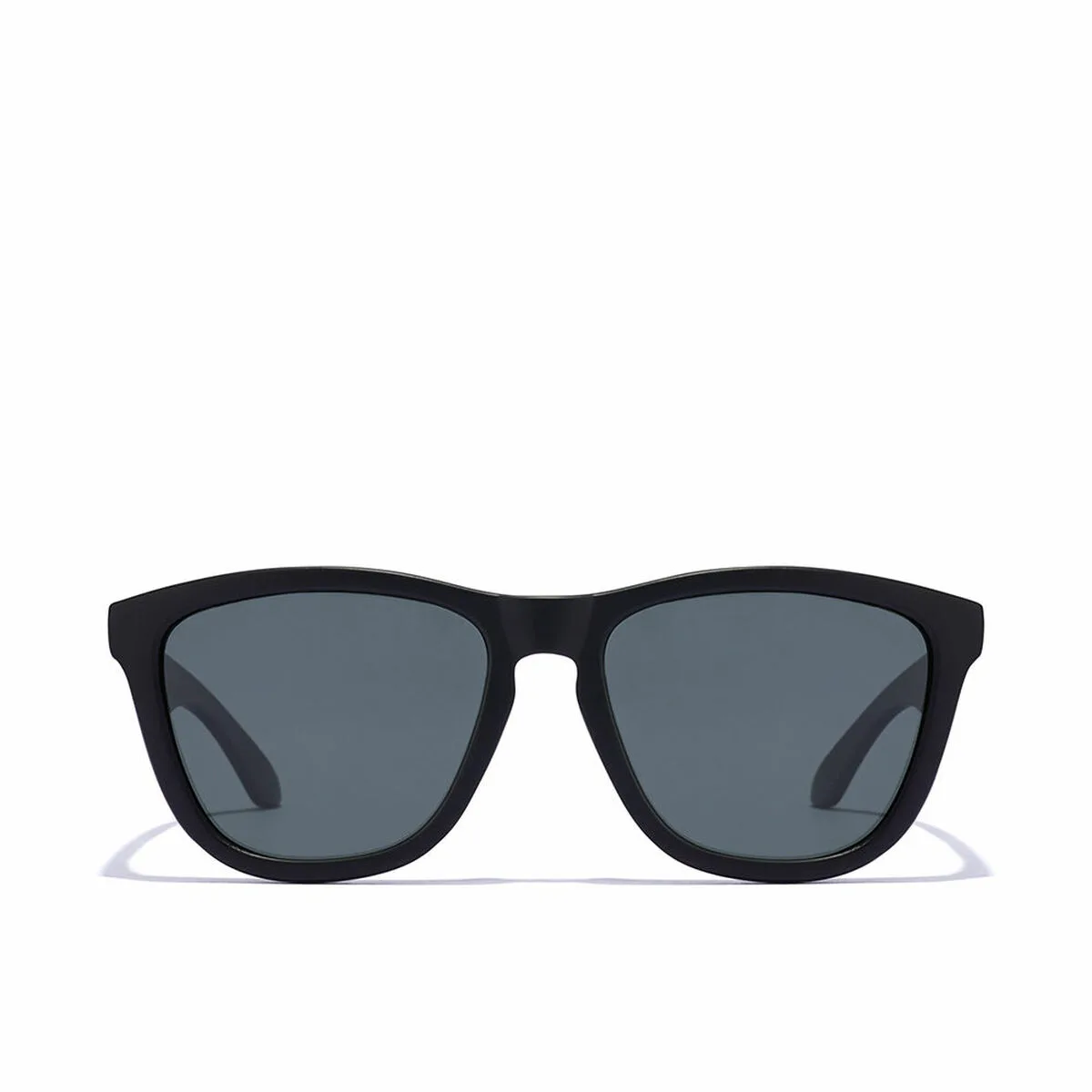Lunettes de soleil homme hawkers one colt noir s0512972871. Diaytar, c'est l'art de la sérendipité appliqué au e-commerce : vous venez pour une chose, vous repartez avec l'objet de vos rêves.
