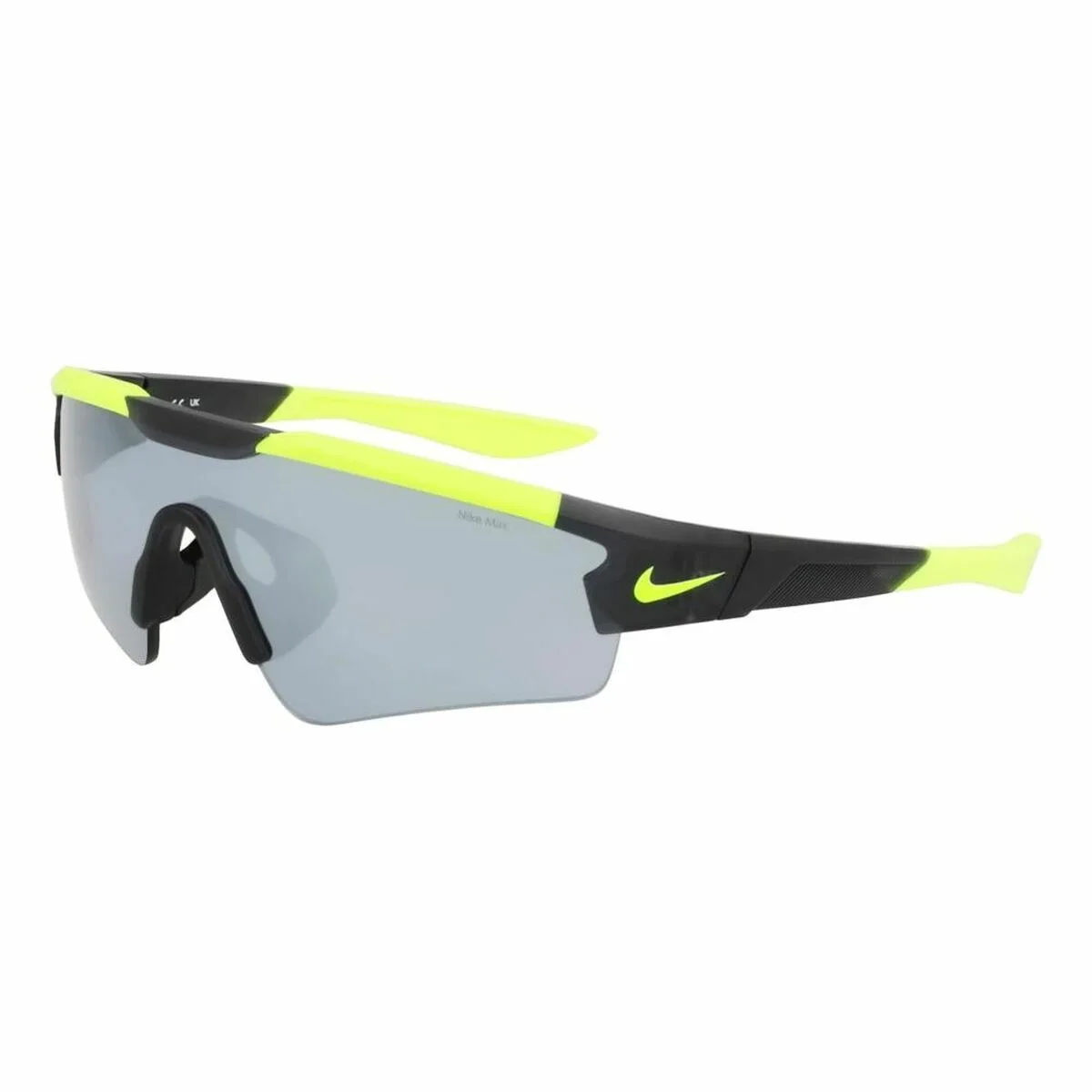 Lunettes de soleil homme nike cloak ev24005 5720060 o 57 mm s039023579. Diaytar réinvente le e-commerce avec une approche généraliste axée sur la qualité, la tendance et l'accessibilité