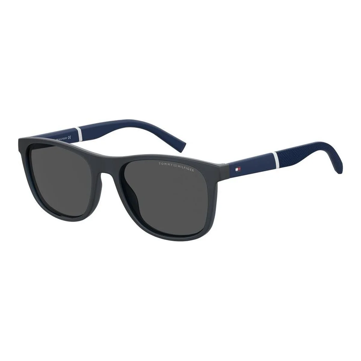 Lunettes de soleil homme tommy hilfiger th 2042_s s728563339. Notre mission : éradiquer le superflu pour ne vous proposer que l'essentiel... mais en beaucoup plus stylé. Bienvenue chez Diaytar.