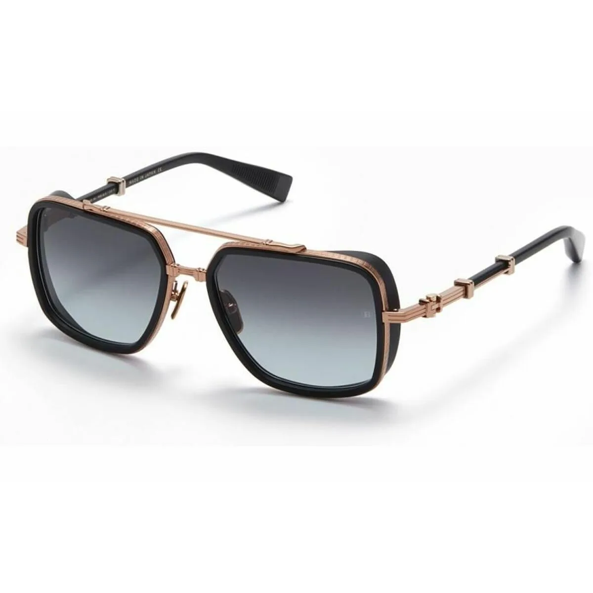 Lunettes de soleil unisexe balmain bps 108e 58 o 58 mm s038955325. Découvrez l'univers Diaytar : une boutique en ligne généraliste qui marque style, qualité et originalité dans chaque produit
