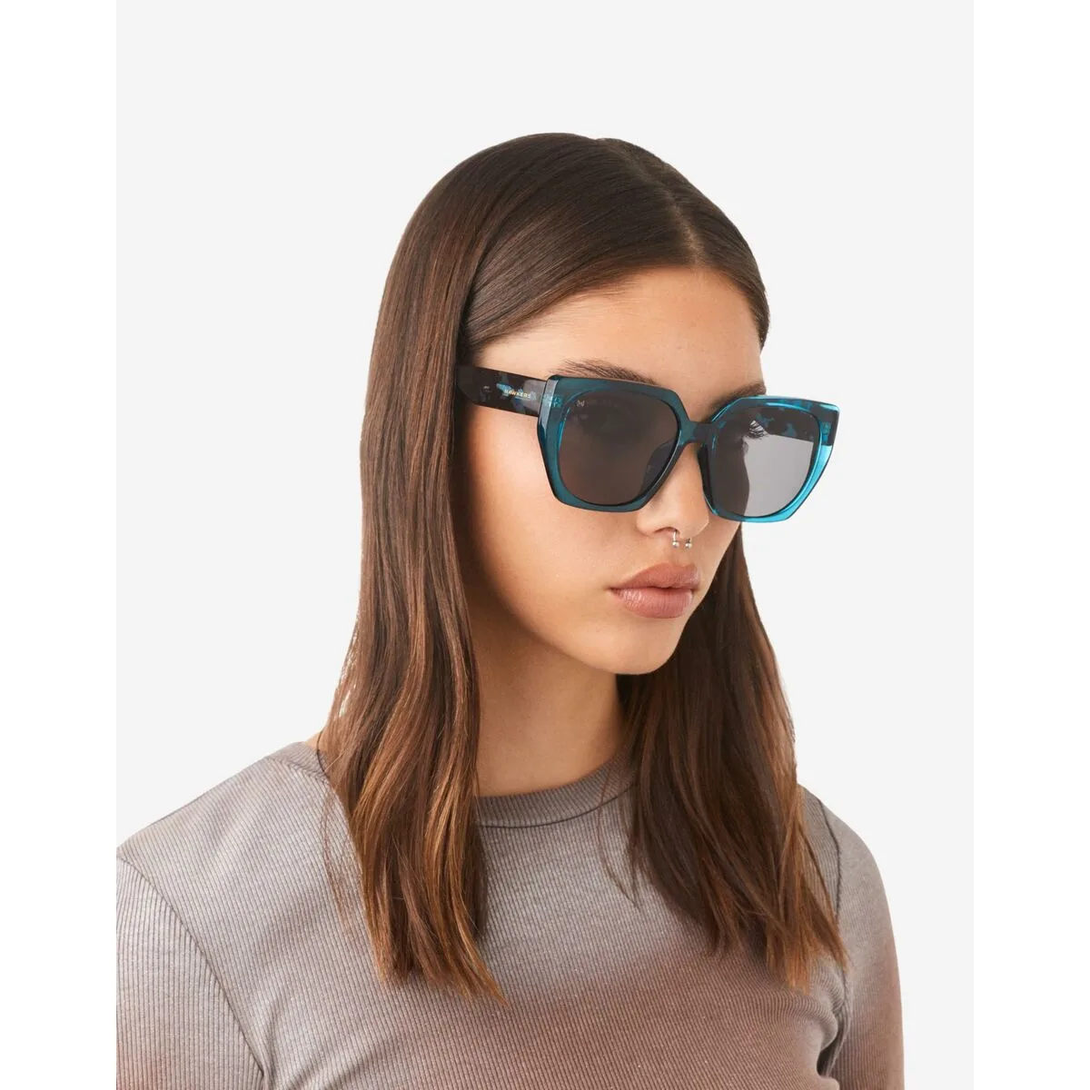 Lunettes de soleil unisexe hawkers boujee noir o 55 mm s0512970158 Lunettes de soleil unisexe hawkers boujee noir o 55 mm s0512970158. Chez Diaytar, chaque achat est une expérience unique. Explorez notre sélection premium !