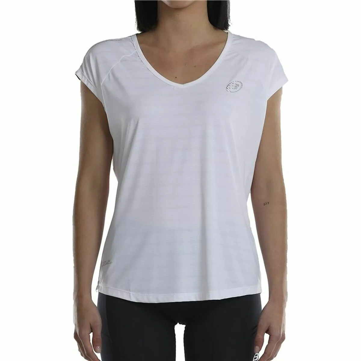 Maillot de corps de sport a manches coupe bullpadel usier s6410097217. Diaytar, le trait d'union entre vos besoins pratiques et vos aspirations esthétiques, à travers une offre généraliste pointue