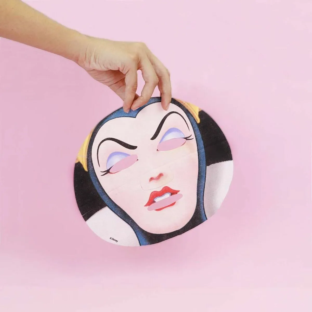 Masque facial mad beauty disney evil queen 25 ml s451350825. Diaytar : Votre portail vers un monde de produits où la frontière entre l'essentiel et le superflu devient délicieusement floue
