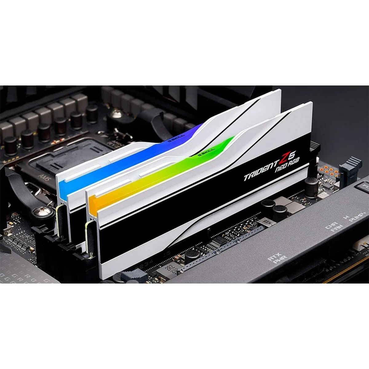 Memoire ram gskill trident z5 neo rgb f5 6000j2836g32gx2 tz5nrw 64 gb ddr5 cl28 s9112010934. Diaytar est le trait d'union entre le monde de la tech et celui du lifestyle, pour une expérience utilisateur sans faille.