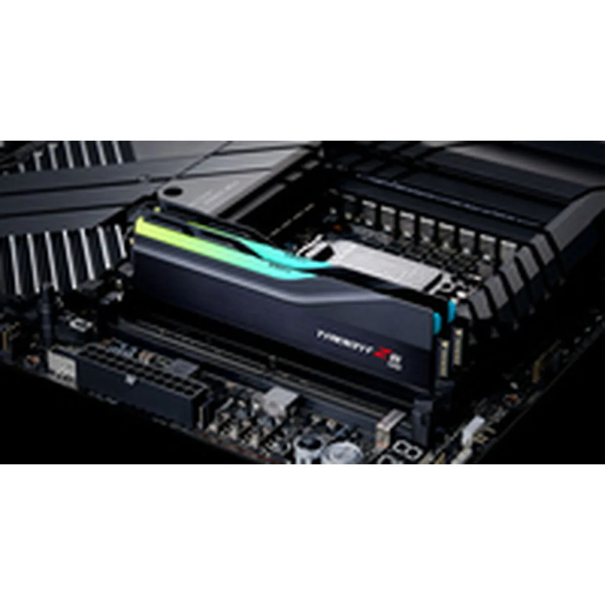 Memoire ram gskill trident z5 rgb 32 gb s912223480. La recette Diaytar : un tiers de design, un tiers d'innovation, un tiers de fonctionnalité. Le tout saupoudré de tendance.