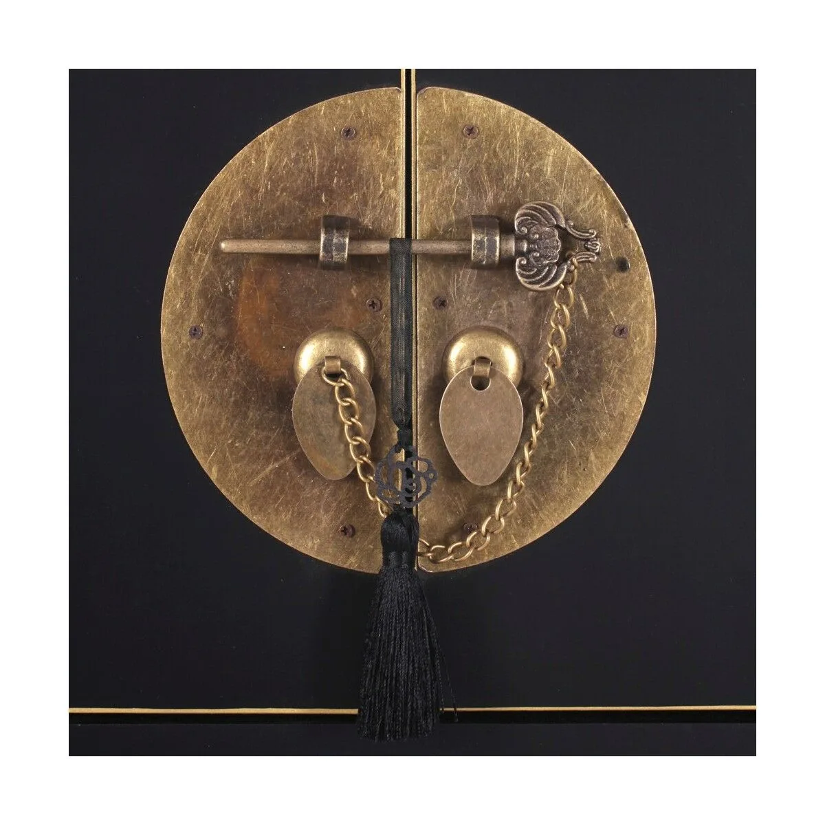 Meuble d entree oriente noir dore 95 x 26 x 90 cm s880000797. Diaytar, le partenaire de ceux qui veulent une vie mieux équipée, mieux designée et plus connectée, tout simplement.Diaytar : Le laboratoire des tendances où naissent vos futurs produits préférés, des essentiels aux plus innovants.