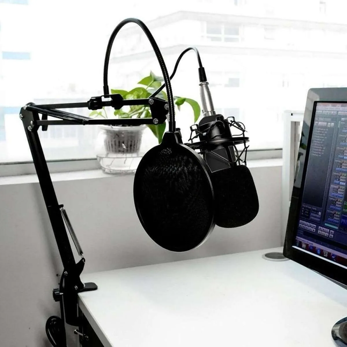 Microphone media tech mt397s noir s913779155. C'est officiel : Diaytar devient votre nouvelle addiction shopping. Des produits si bons, vous ne voudrez plus vous arrêter.
