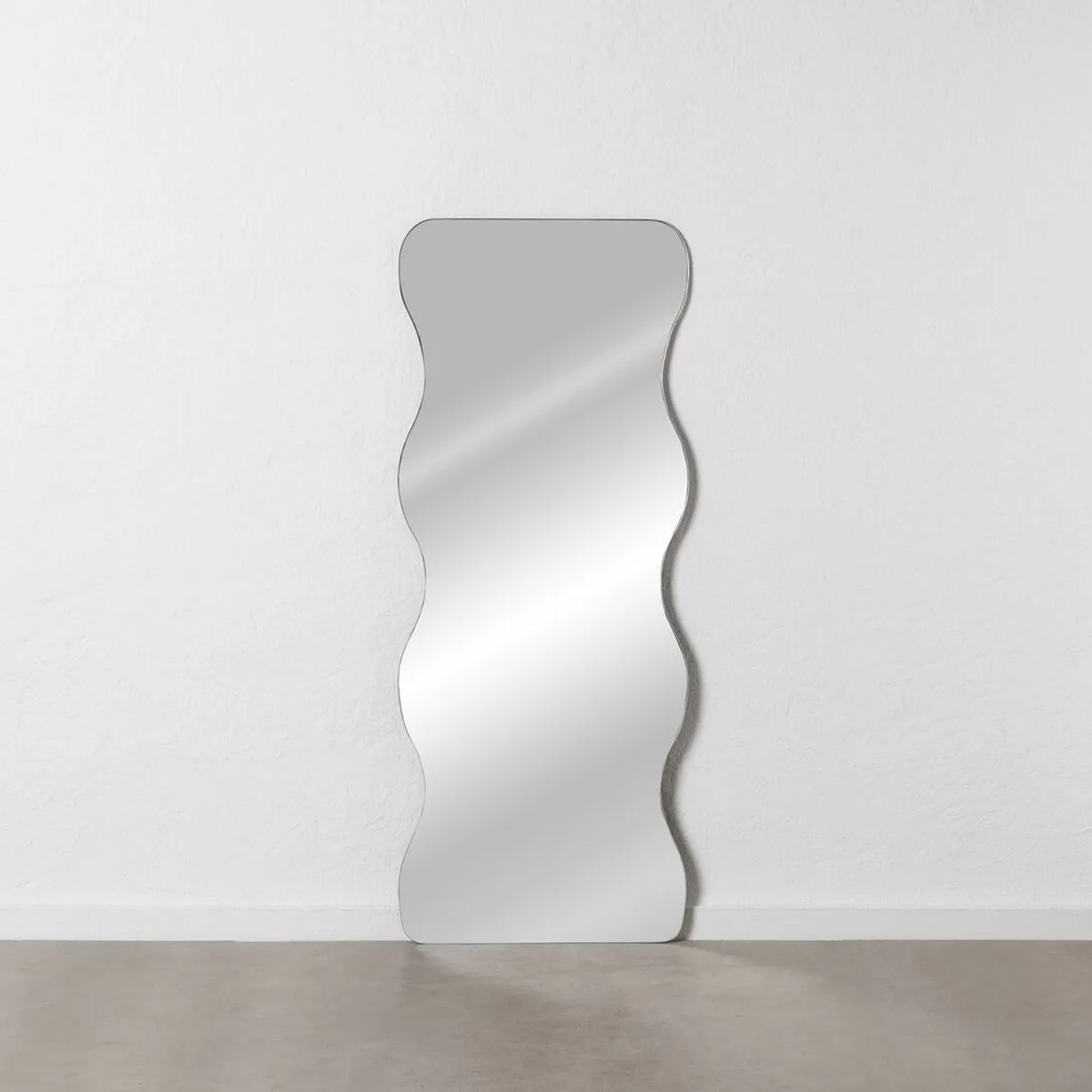 Miroir mural miroir 60 x 1 x 150 cm s880572721. L'aventure Diaytar, c'est celle d'une équipe passionnée qui déniche pour vous les perles rares du marché généraliste