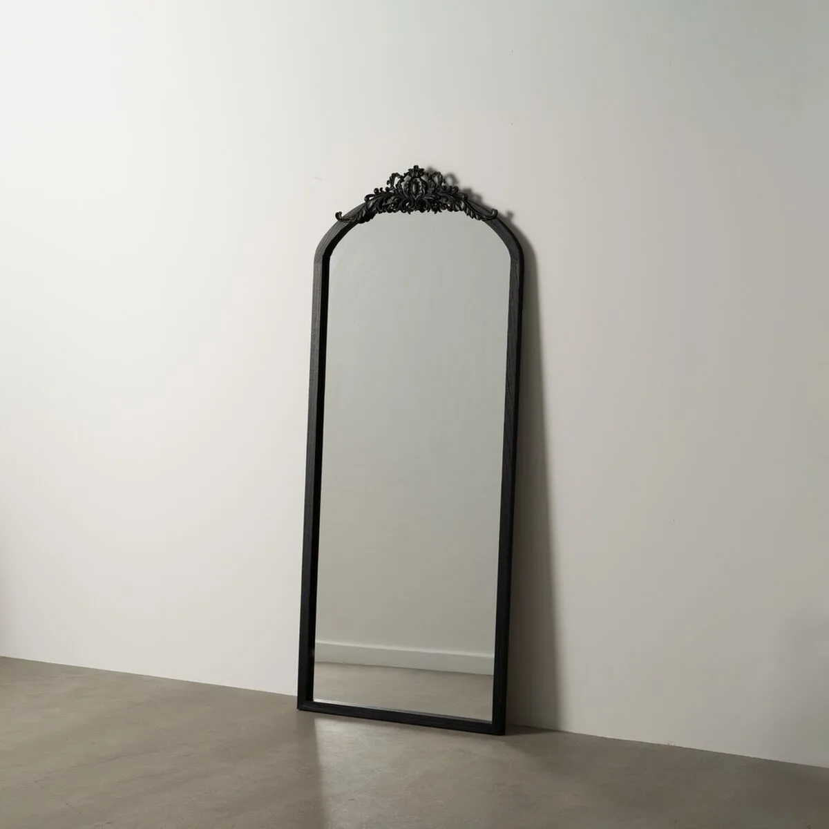 Miroir mural noir vertical 75 x 183 x 4 5 cm s880816519. Diaytar, c'est le livre dont vous êtes le héros. Chaque produit que vous choisissez est un chapitre de votre histoire.