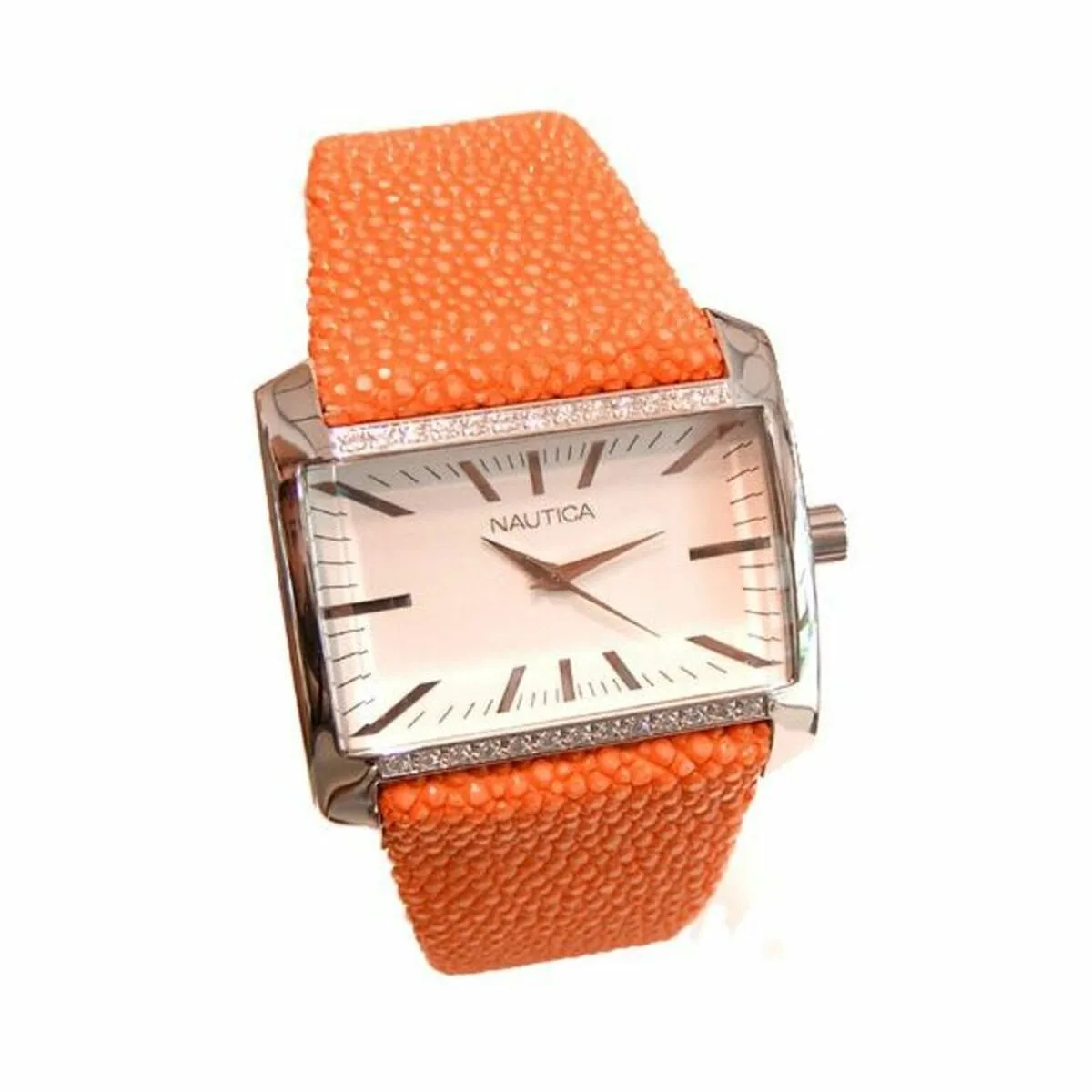 Montre femme nautica a17530l 44 mm s032244680. Diaytar ne suit pas les tendances, il les anticipe à travers sa sélection前瞻 de produits électroniques et généraux