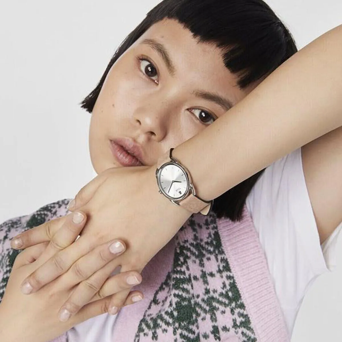 Montre femme tous 200351015 s724978465. Diaytar, c'est la convergence entre votre style unique et notre sélection infinie de produits qui lui correspondent.