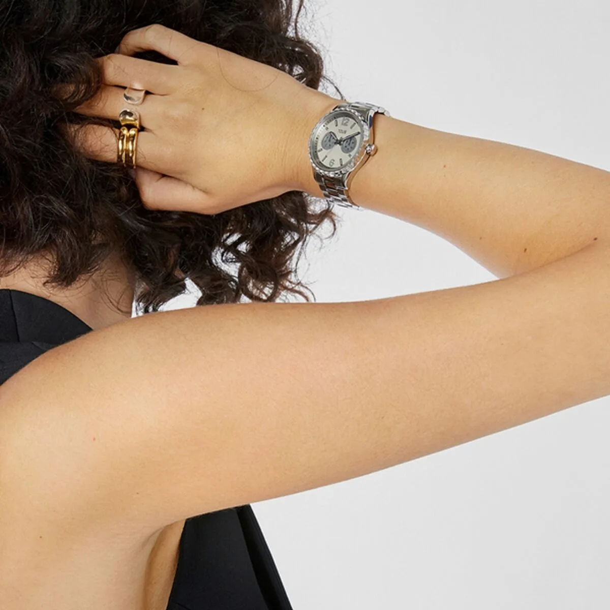 Montre femme tous 200351033 s724978945. Diaytar, c'est le carnet d'adresses secret des influenceurs lifestyle. Découvrez les produits qu'ils utilisent vraiment.