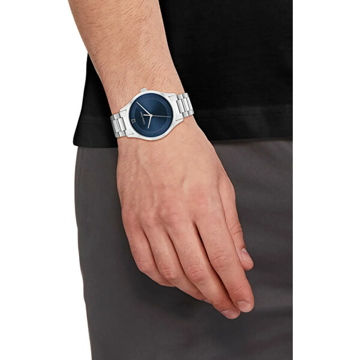 Montre unisexe calvin klein 25200225 o 40 mm s725525530. Diaytar, une vision du shopping en ligne où chaque catégorie de produits, de la high-tech au généraliste, est traitée avec excellence