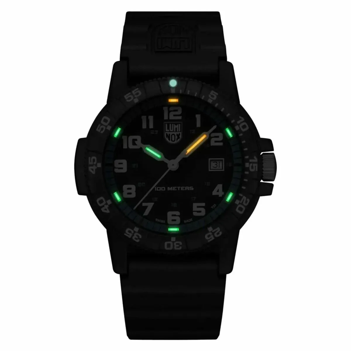 Montre unisexe luminox xs 0324 o 44 mm s038732473. La mode selon Diaytar : audacieuse, accessible et toujours dans l'air du temps.
