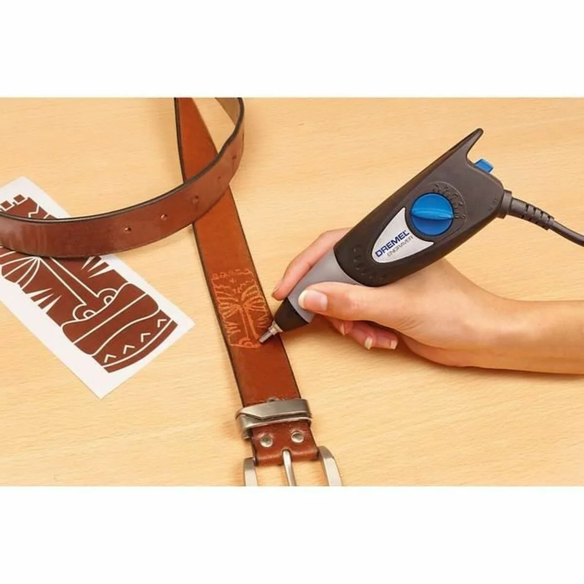 Multi outils dremel 290 3 s715327155. Diaytar a été pensé pour les multitâches, les exigeants, les pressés, les rêveurs... En somme, pour vous.