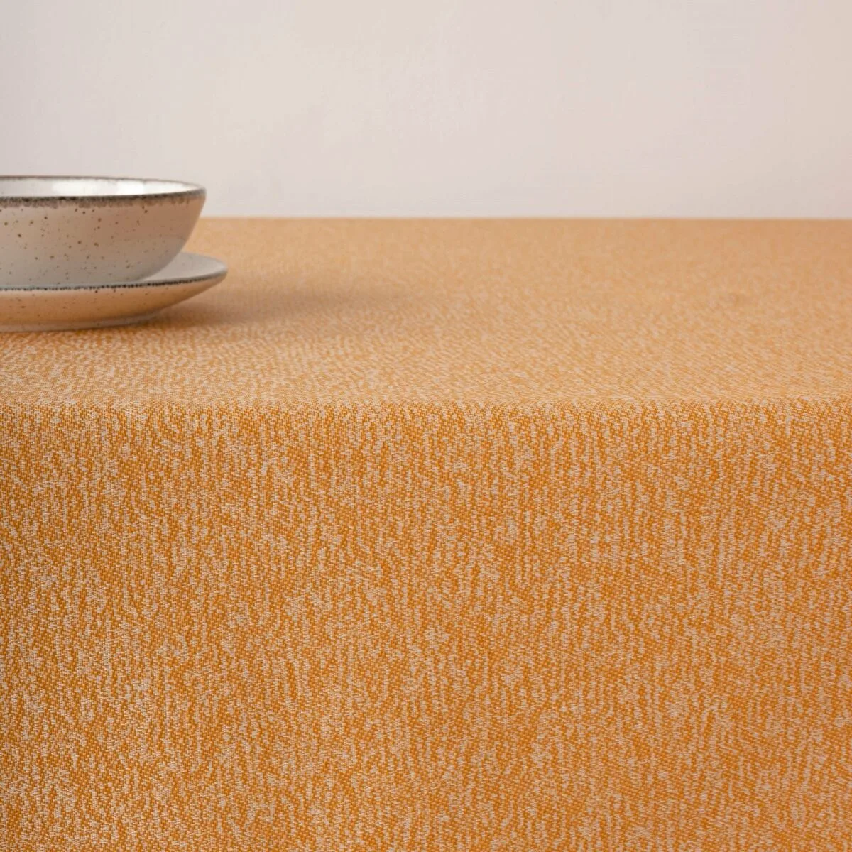 Nappe antitache belum 000 068 dore 200 x 155 cm s980465641. Diaytar révolutionne votre expérience d'achat en ligne avec une curation unique de produits tendance, high-tech et lifestyle