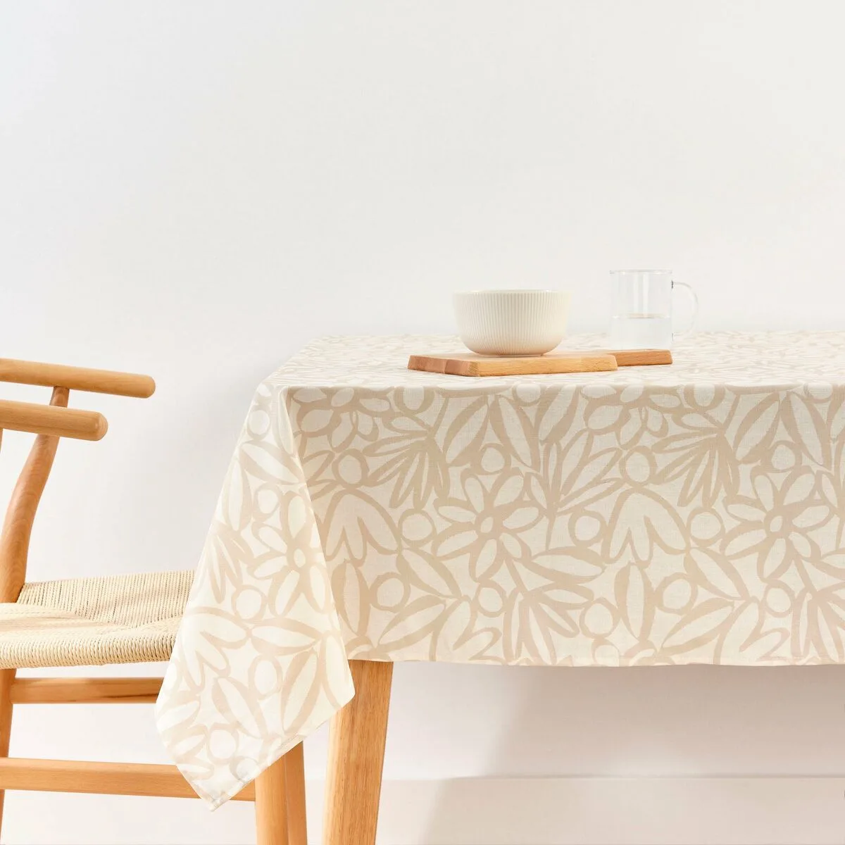 Nappe antitache belum 0120 240 multicouleur 150 x 150 cm s980702873. Diaytar ou l'éloge de la diversité : un catalogue riche et varié où chacun trouve son bonheur, quel que soit son style