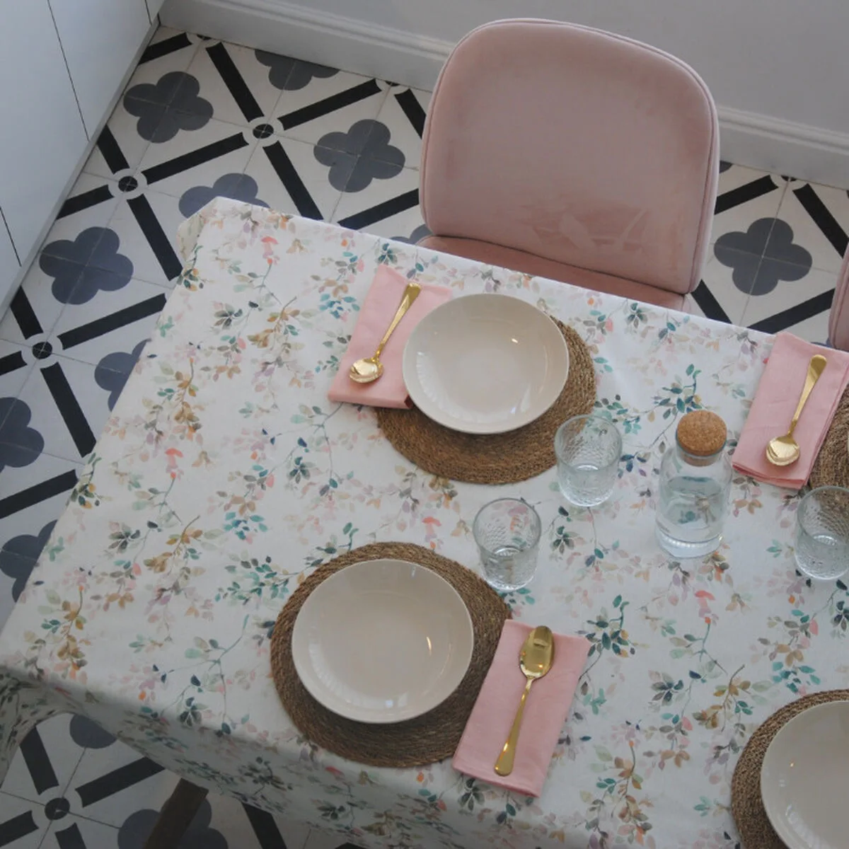 Nappe antitache belum 0120 247 multicouleur 180 x 200 cm fleurs s980937148. Diaytar Home : Créez l'atmosphère parfaite dans chaque pièce de votre maison.