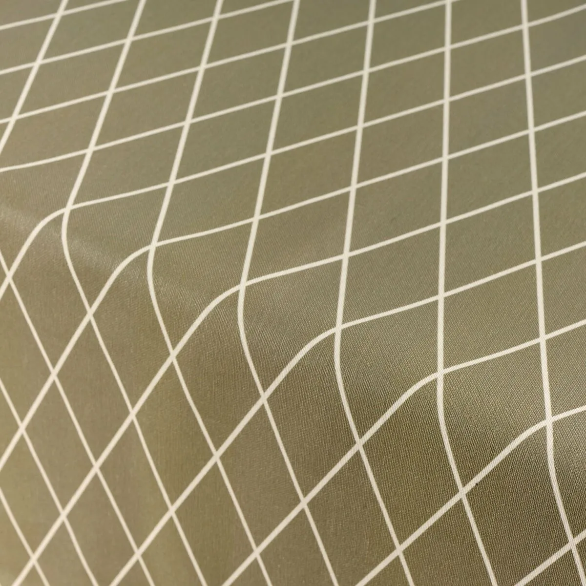 Nappe antitache belum 0120 294 multicouleur 300 x 150 cm s980683513. Diaytar incarne le nouveau visage du e-commerce : agile, éclectique et profondément ancré dans les tendances du moment