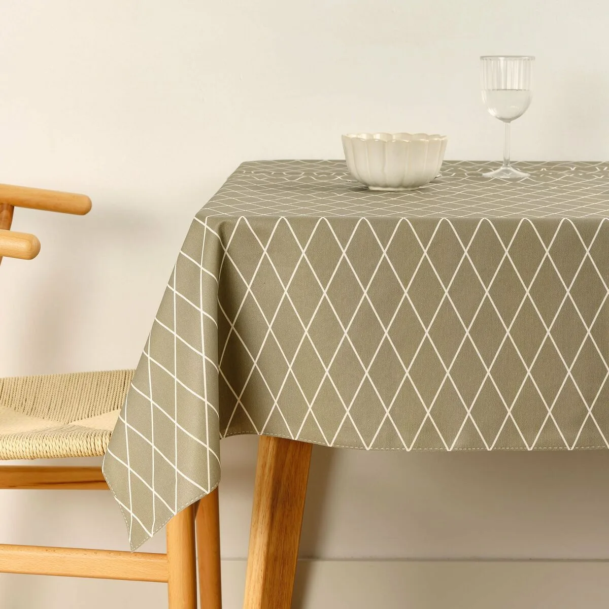 Nappe antitache belum 0120 294 multicouleur 300 x 150 cm s980683596. Diaytar, la boutique en ligne qui pense à tout : des gadgets électroniques les plus futés aux objets maison les plus design