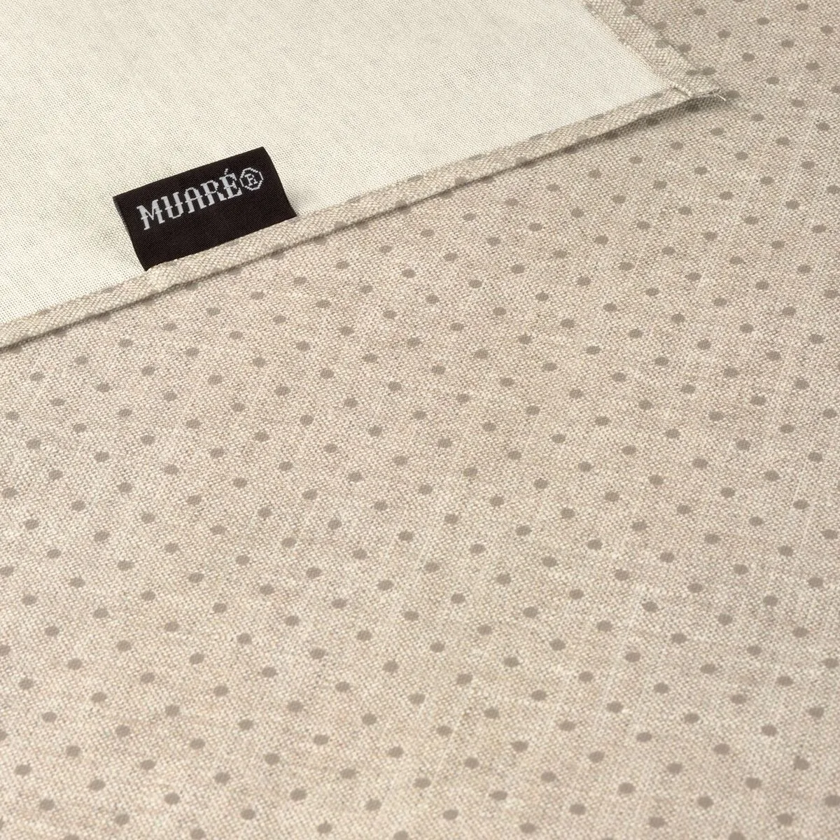 Nappe antitache belum 0120 306 multicouleur 250 x 150 cm s980677637. Diaytar, le nom qui garantit que chaque produit, du plus technologique au plus basique, a été choisi avec goût et exigence