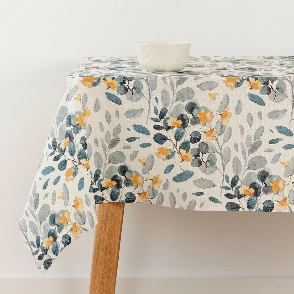 Nappe antitache belum 0120 377 100 x 140 cm s980498331. Diaytar pense global, shoppe local : une plateforme généraliste avec une approche curated pour un public international