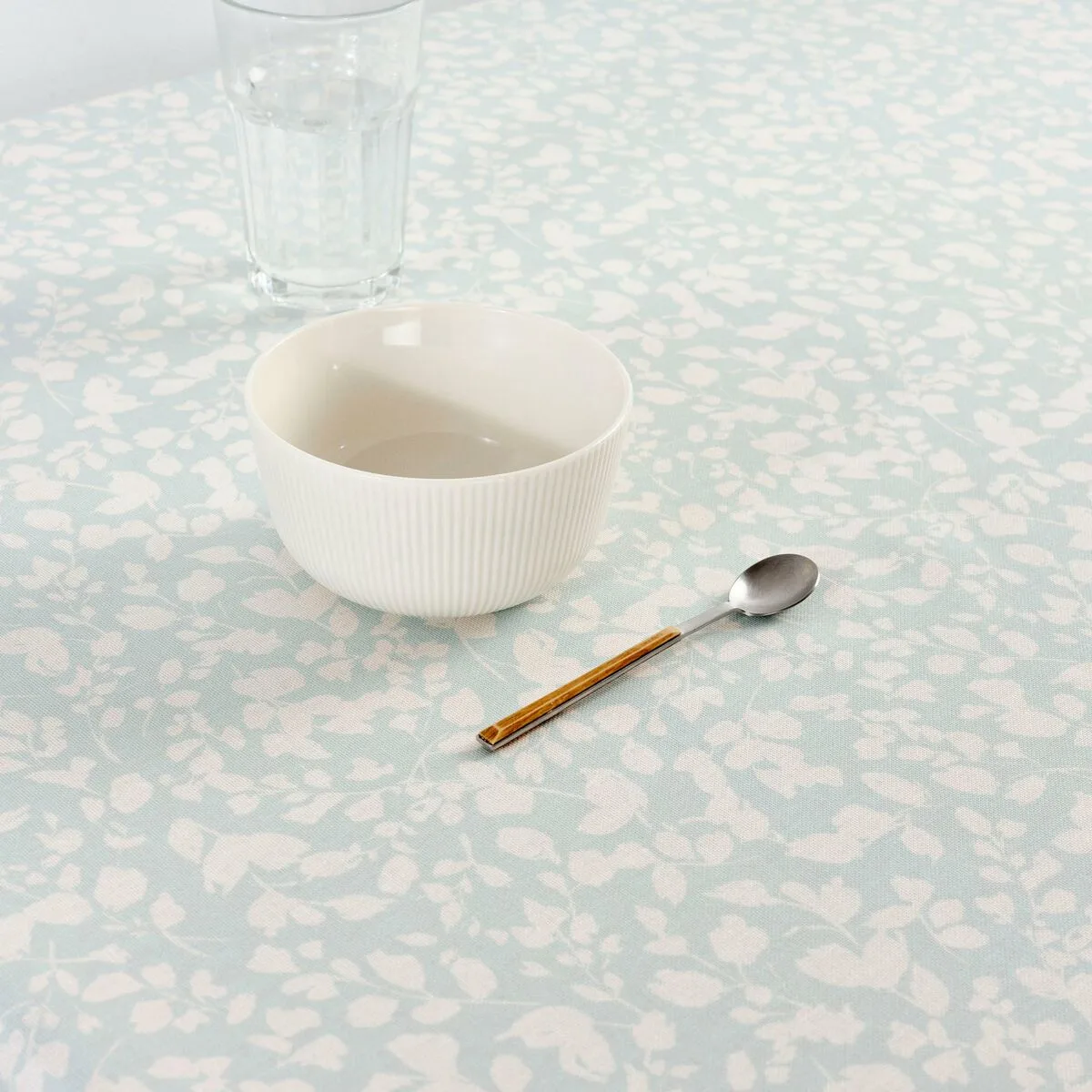 Nappe antitache belum 0120 379 multicouleur 250 x 150 cm s980499678. Diaytar, c'est le carnet d'adresses secret des influenceurs lifestyle. Découvrez les produits qu'ils utilisent vraiment.