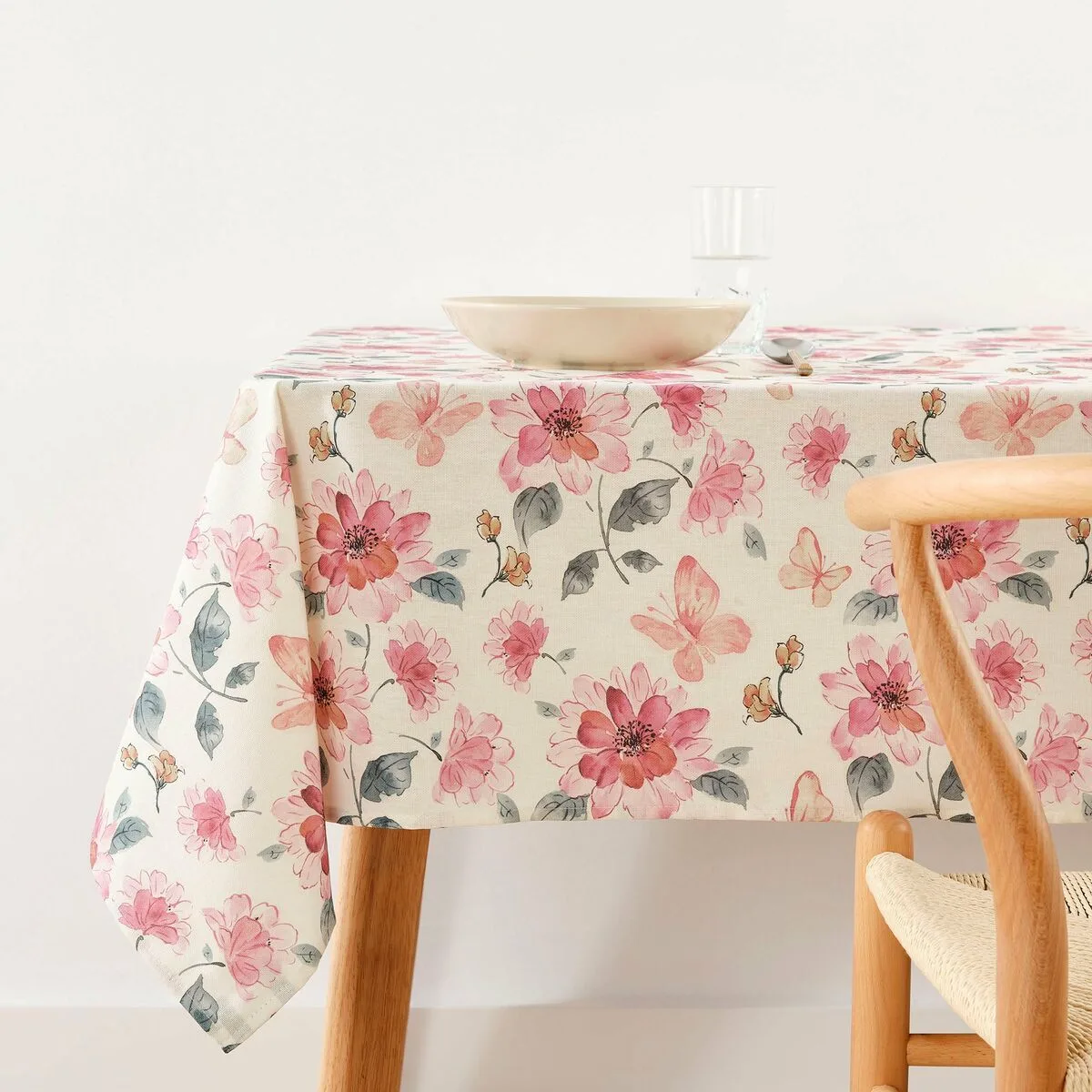 Nappe antitache belum 0120 390 multicouleur 100 x 150 cm s980504393. Diaytar, le partenaire de ceux qui veulent une vie mieux équipée, mieux designée et plus connectée, tout simplement.Diaytar : Le laboratoire des tendances où naissent vos futurs produits préférés, des essentiels aux plus innovants.