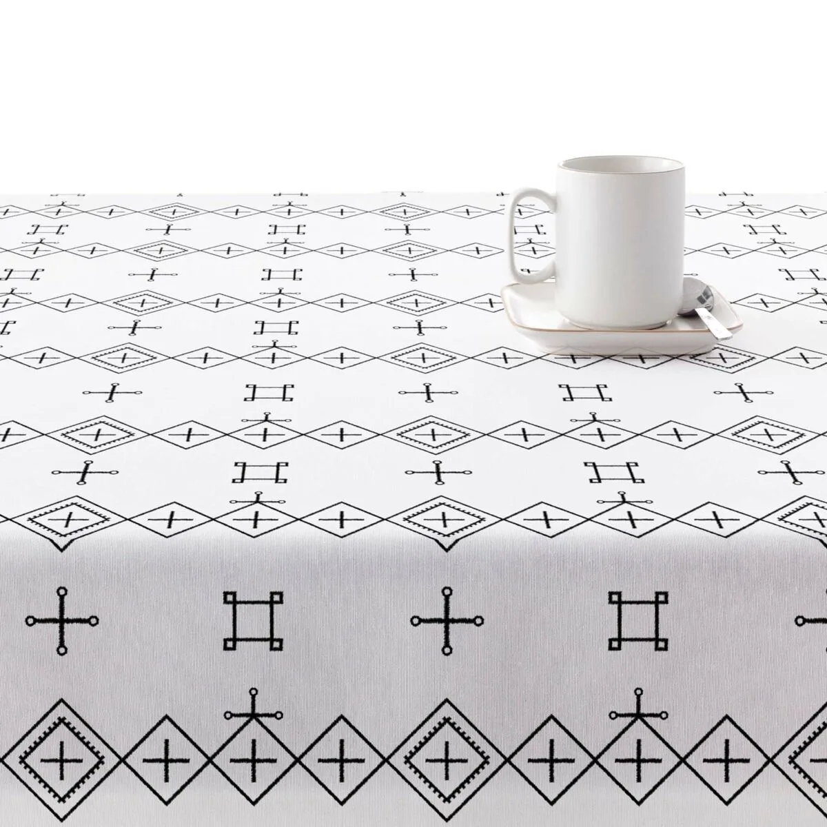Nappe antitache belum 220 09 multicouleur 250 x 150 cm s980823128. Nous traitons chaque produit Diaytar avec le même respect que si nous devions l'offrir à un proche. La qualité est non-négociable.