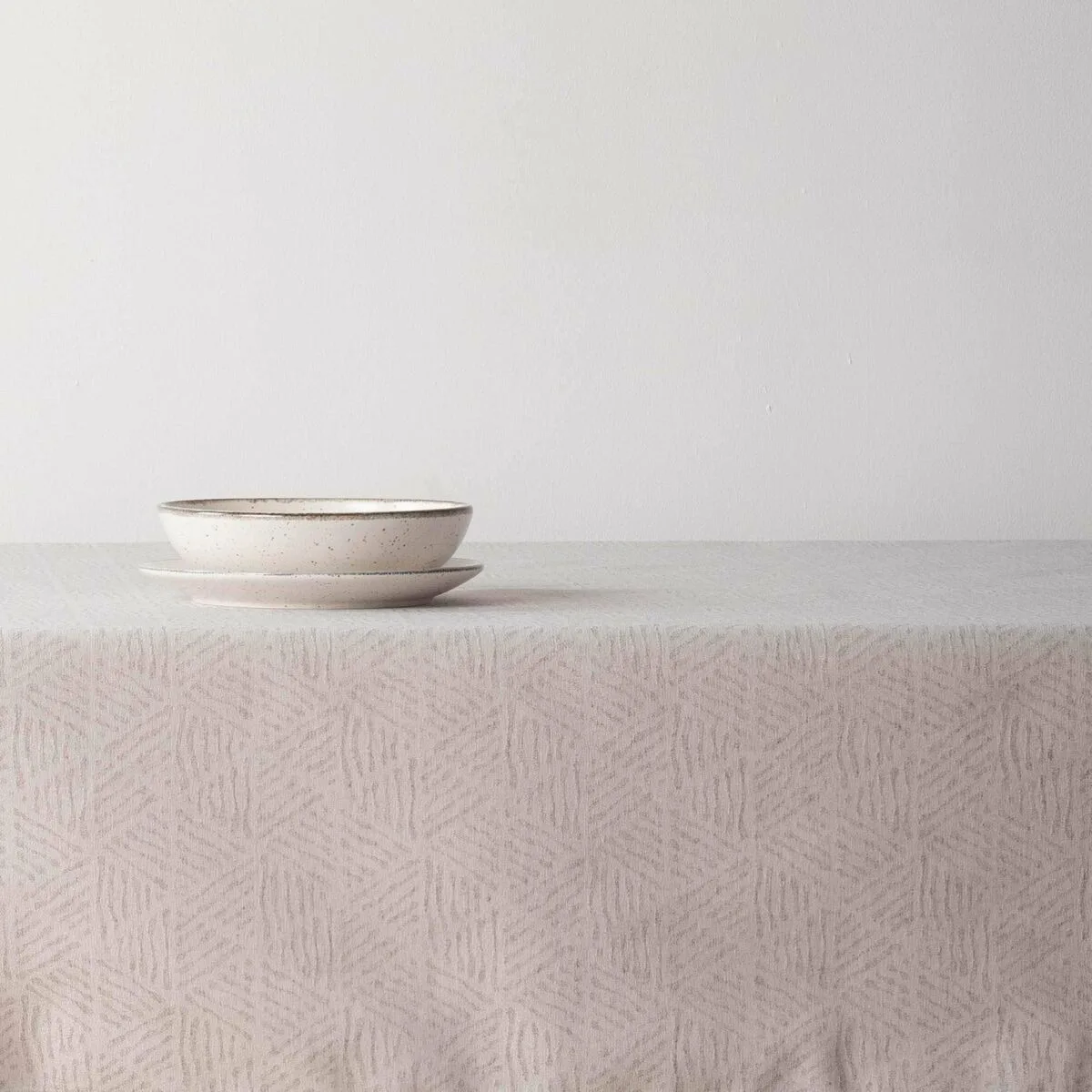 Nappe antitache belum 31990c gris 100 x 155 cm s980460020. Notre mission chez Diaytar : vous simplifier la vie en vous proposant les produits les plus ingénieux et les plus tendance du marché
